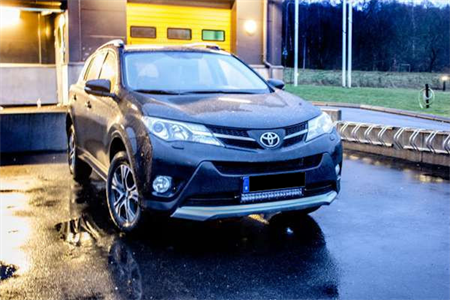 Toyota RAV 4 2013-2015, modellanpassat extraljuskit