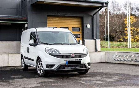 Fiat Doblo 2015-2018, modellanpassat extraljuskit