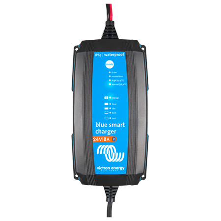 Blue Smart Charger 24/8 IP65